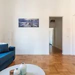 דירה Borea Flexyrent Apt. Ac, Parking, Close To *